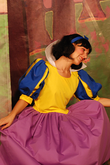 Blancanieves (La Verdadera Historia) Blancanieves (La Verdadera Historia)